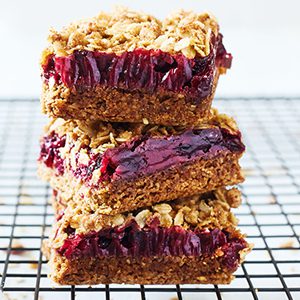 cranberry_crumble_bars-feature