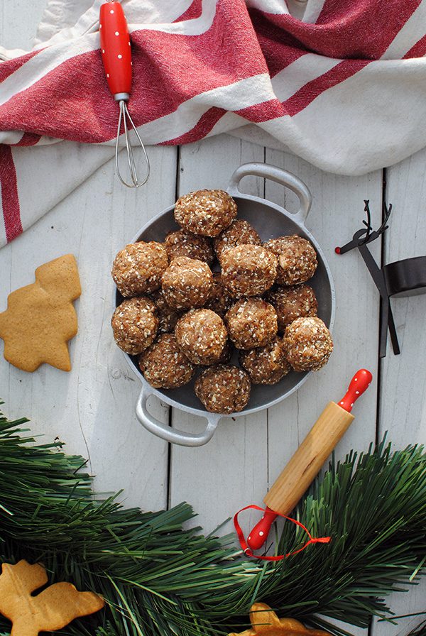 gingerbread-balls-withinpost-post